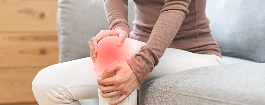 Chiropractic care for knee, shoulder, and hip joint pain at a wellness clinic in Wellington, Florida